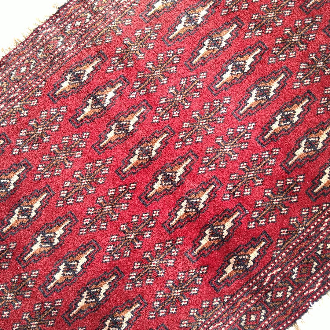 トルクメン ペルシャ絨毯 140×65cm 深みのある赤 オールドラグ