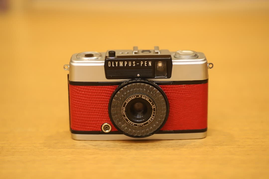 オリンパス Pen EE-3 f3.5 D.zuiko ハーフサイズ判