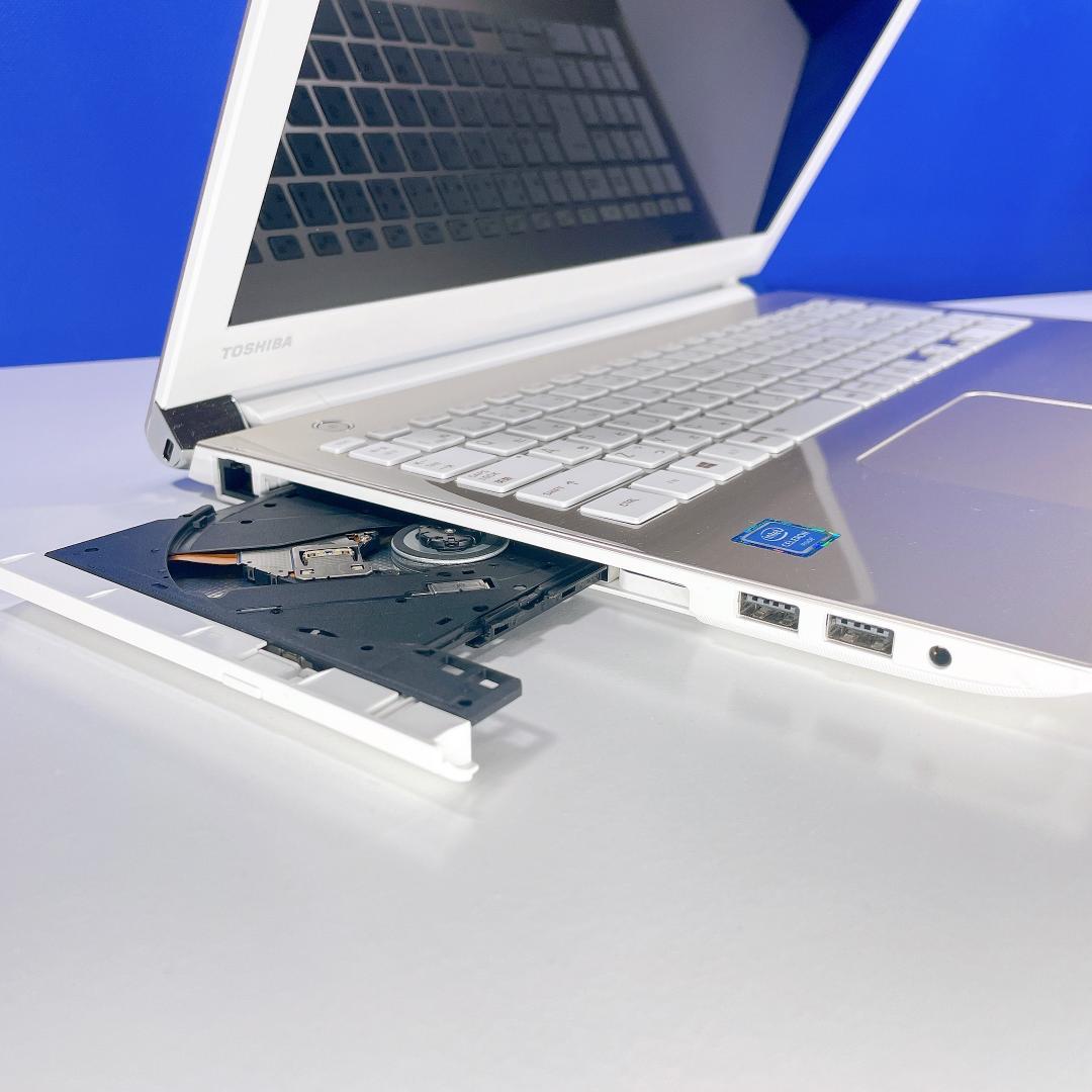 即利用OK✨Windows11✨快適SSD✨ゴールド✨東芝カメラ付ノートPC薄型