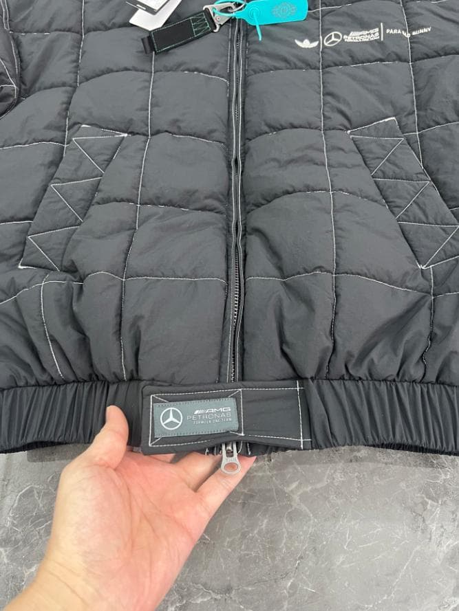 adidas × Bad Bunny × Mercedes FW25 ジャケット