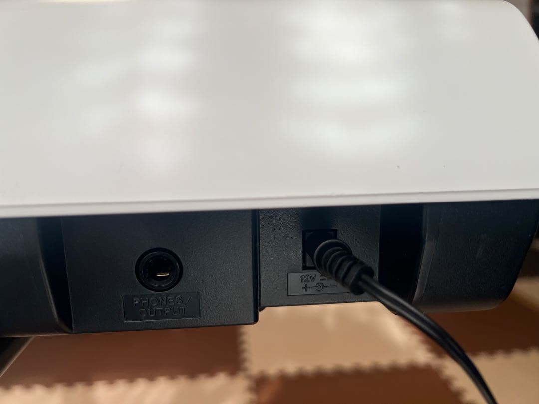 専用YAMAHA piaggero NP-12 ホワイト61鍵盤電子キーボード