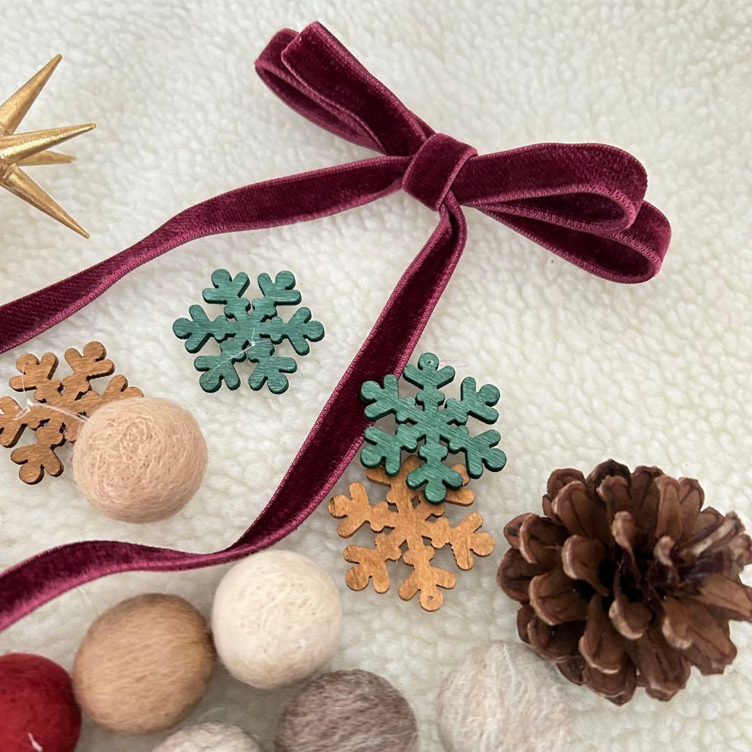 北欧のクリスマスミニツリー.。.:*☆温かな飲み物で ひと休みしませんか