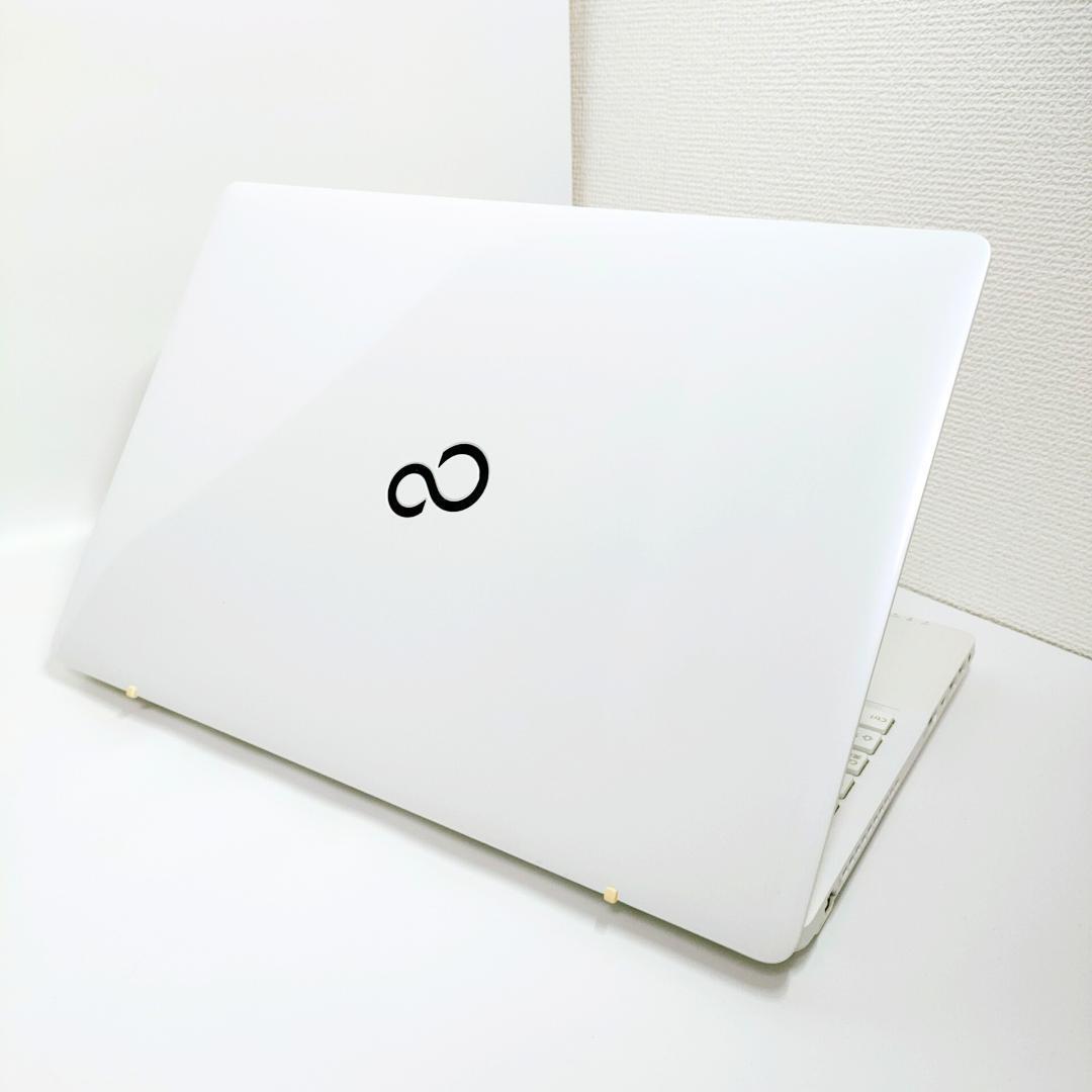 Windows11✨️SSD Corei7 オフィス付きノートパソコン 富士通