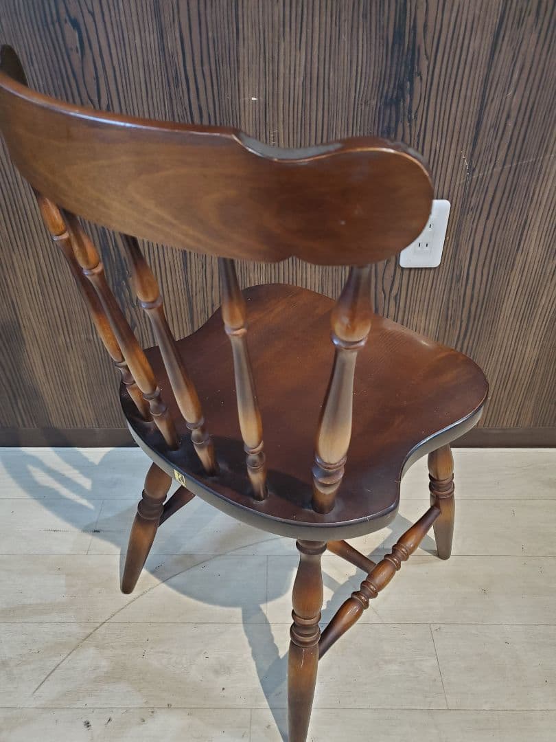 飛騨産業　キツツキ　 ウィンザーチェア　④