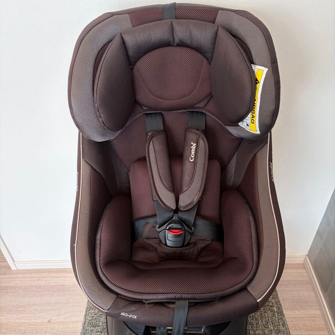 コンビ チャイルドシートクルムーヴスマートISOFIXエッグショックJG650⭐︎