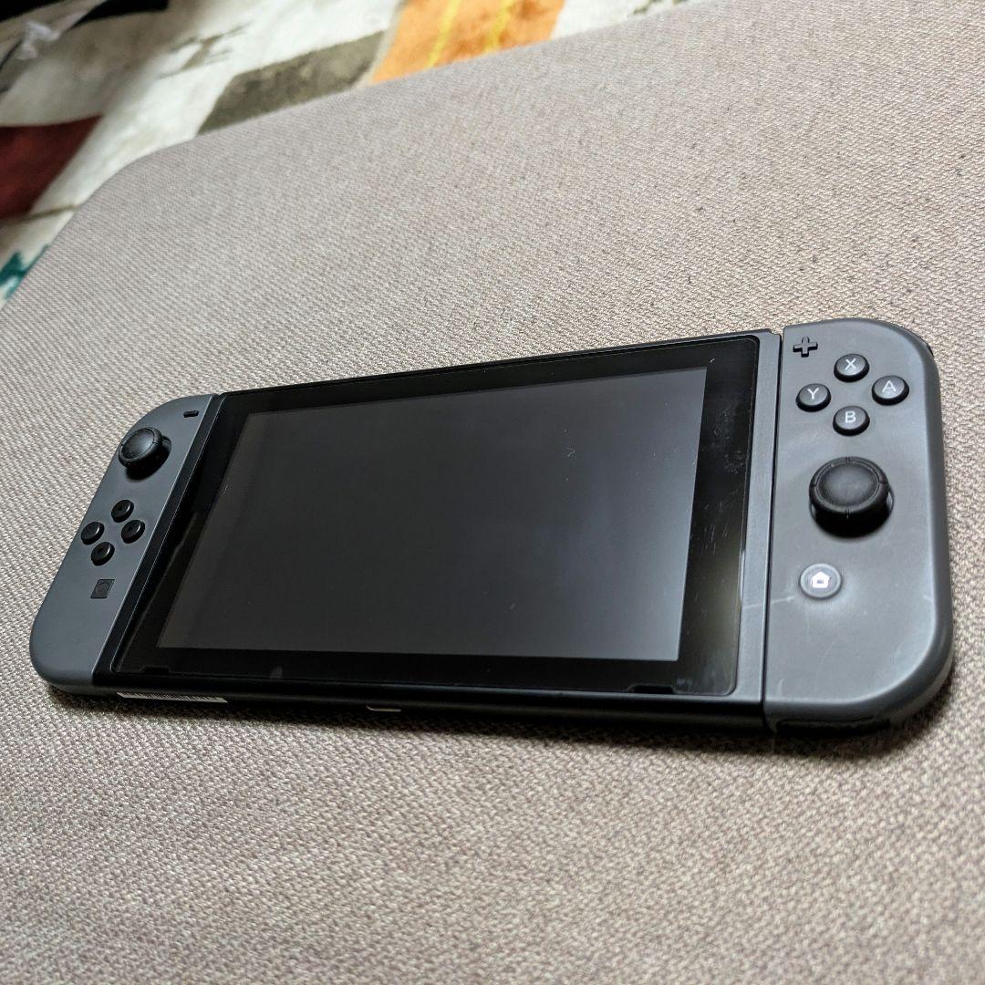 Nintendo Switch 本体 / 世界のアソビ大全51など