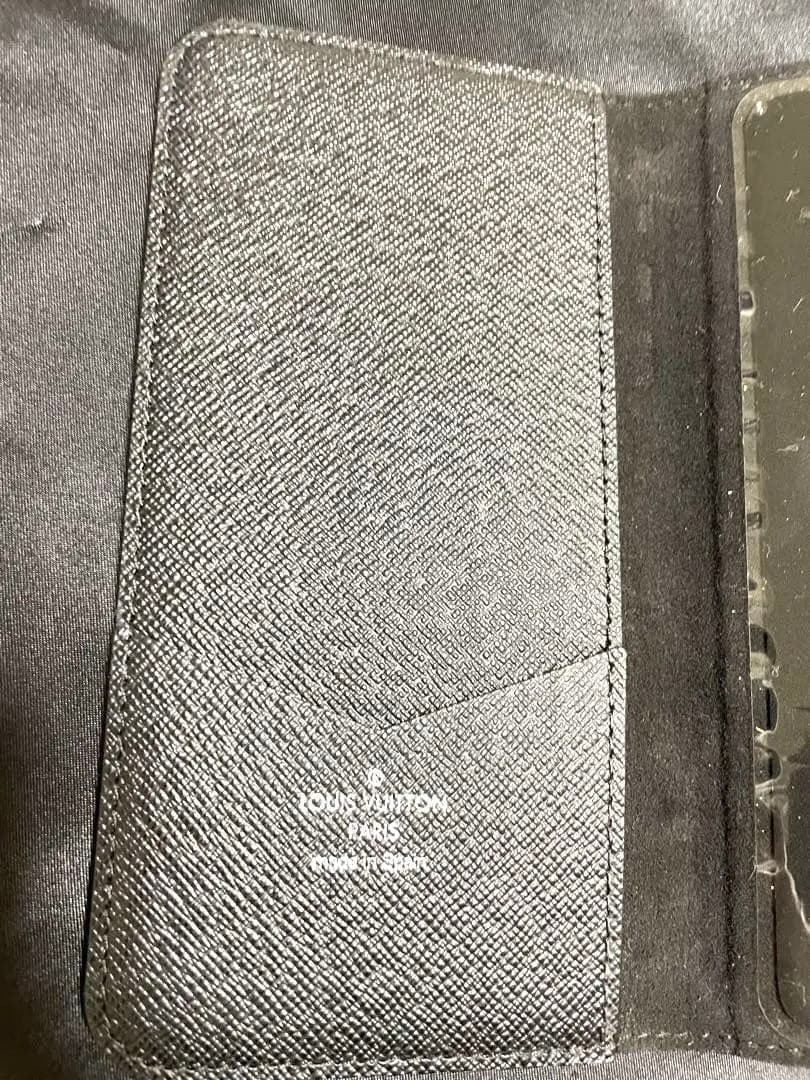 [美品]LOUIS VUITTONスマートフォンケース