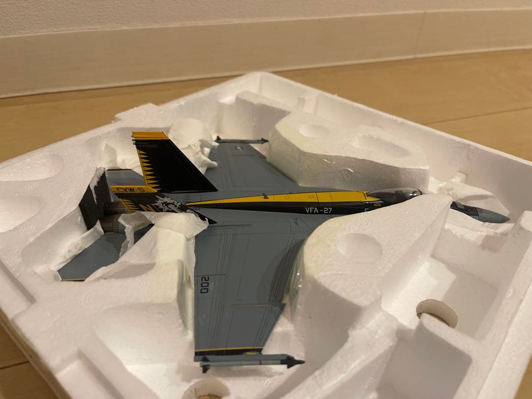 航空機・ヘリコプター Hobby Master 1/72 F-18E HA5125