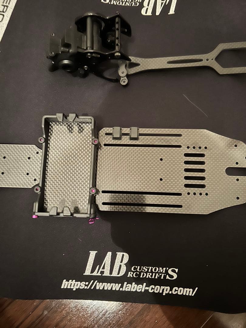 TN Racing シャーシ　モーターマウント付き