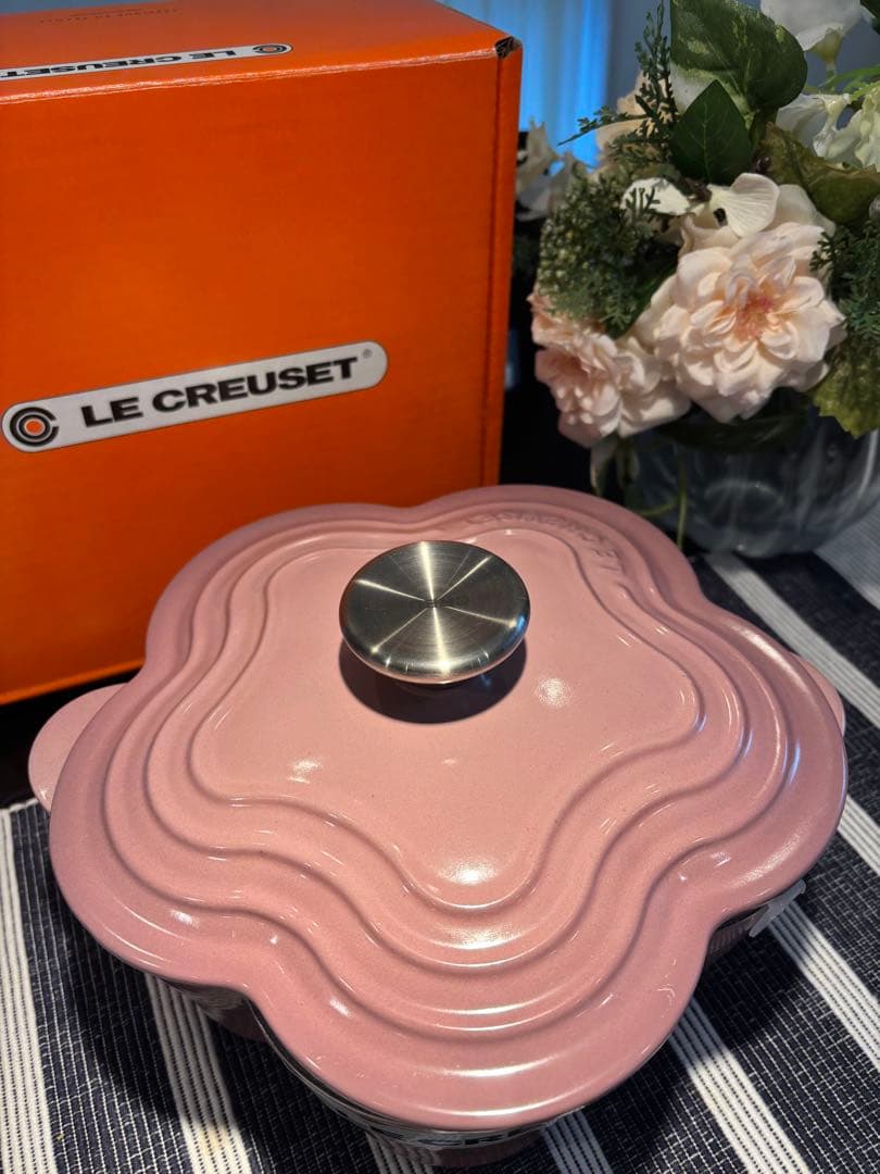 LE CREUSET ル・クルーゼ　ココットフルール　モーヴピンク　20cm