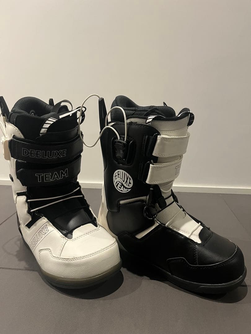 DEELUXE TEAM スノーボードブーツ ホワイト/ブラック