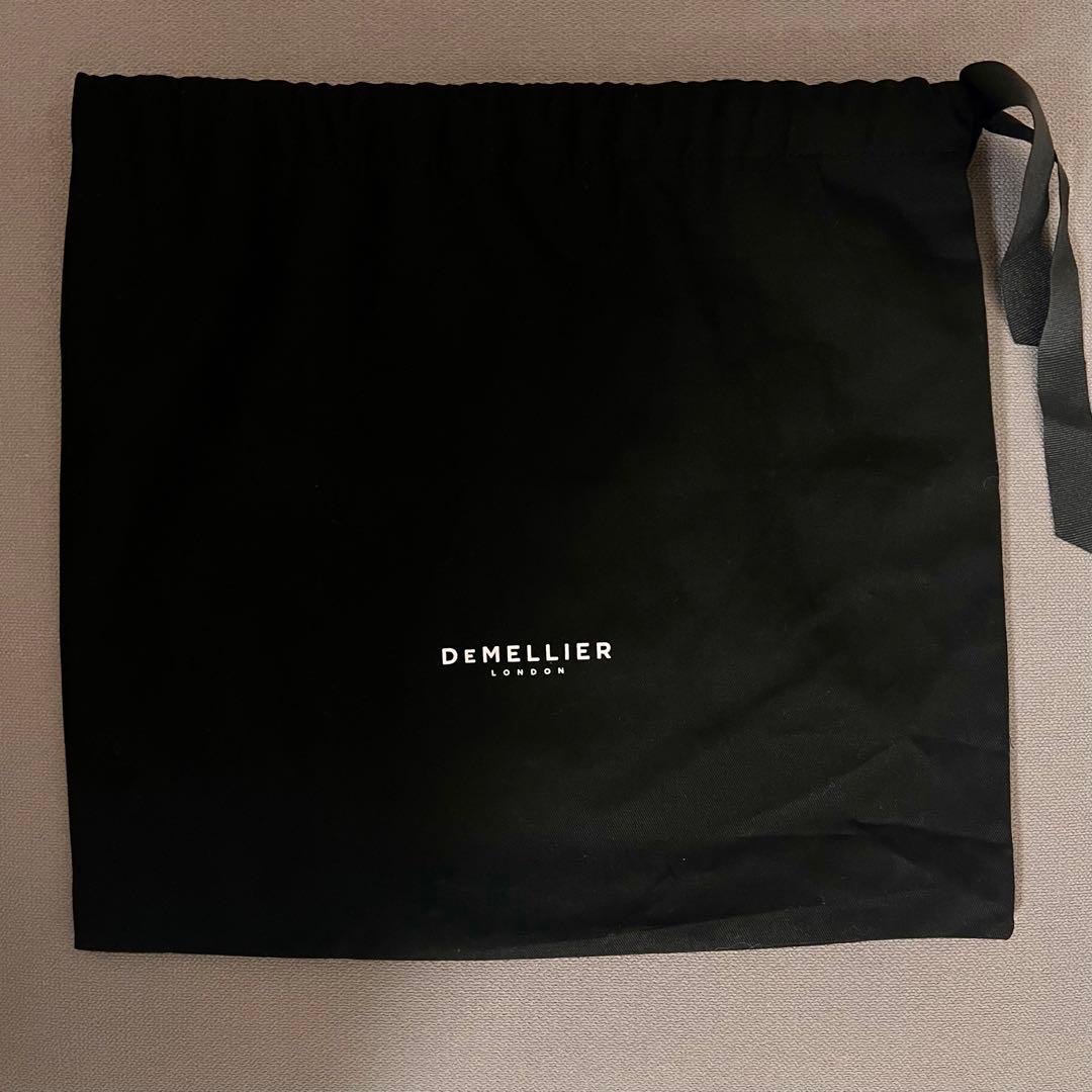 【未使用に近い】DEMELLIERデメリエーThe Vancouver バッグ