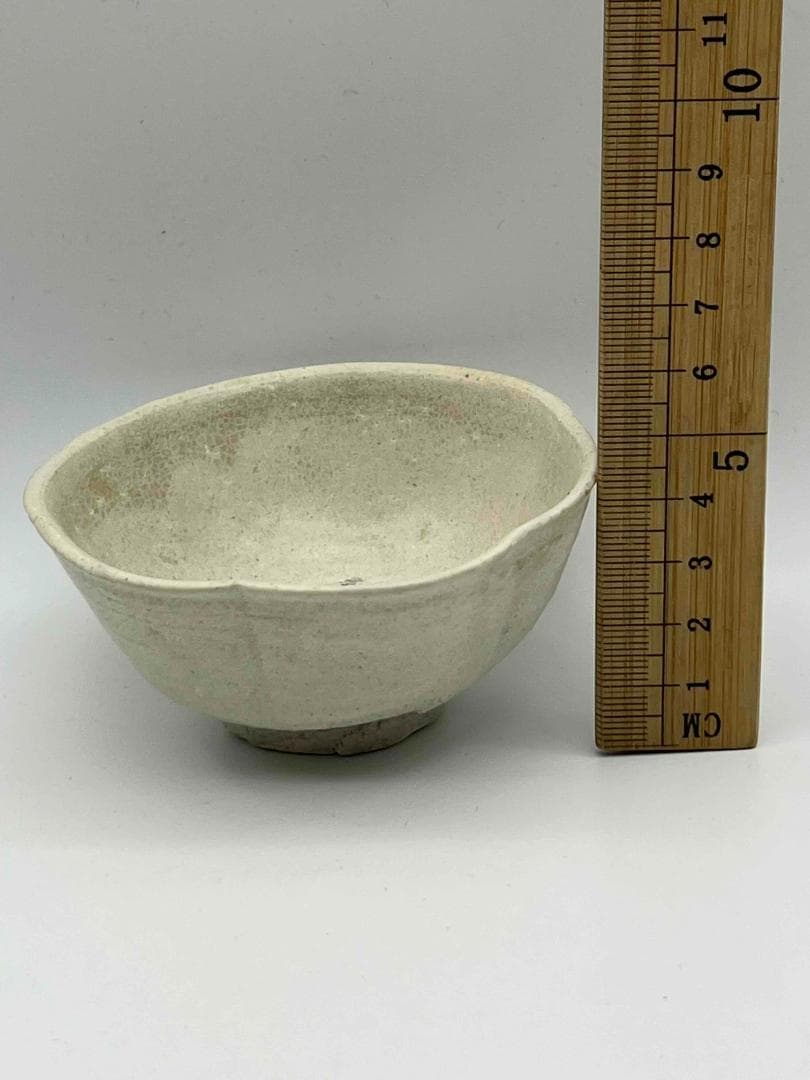 北宋から金時代 青白釉蓮花口茶盞　影青　景徳鎮　唐物　古賞物　茶道具(F-92)