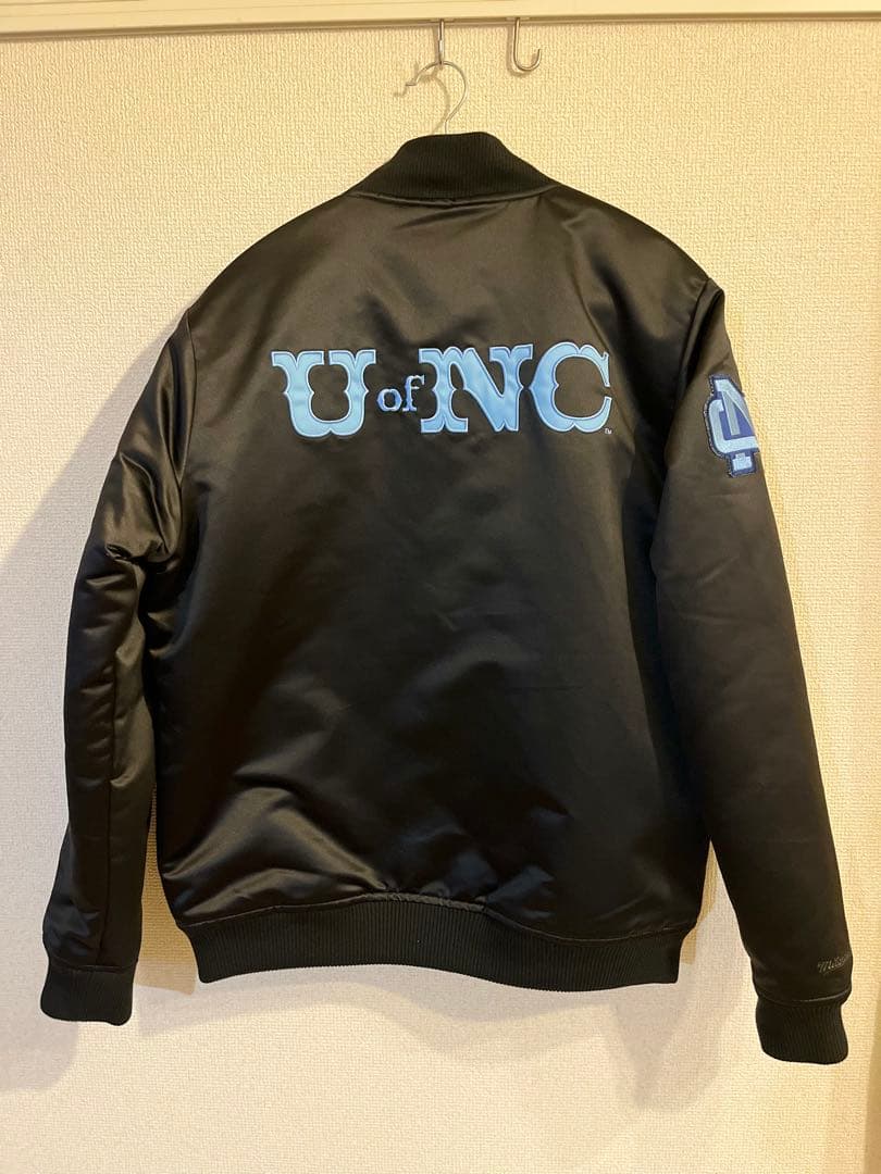 ジャケット・アウター mitchell&nessNorthCarolinaStadium Jumper