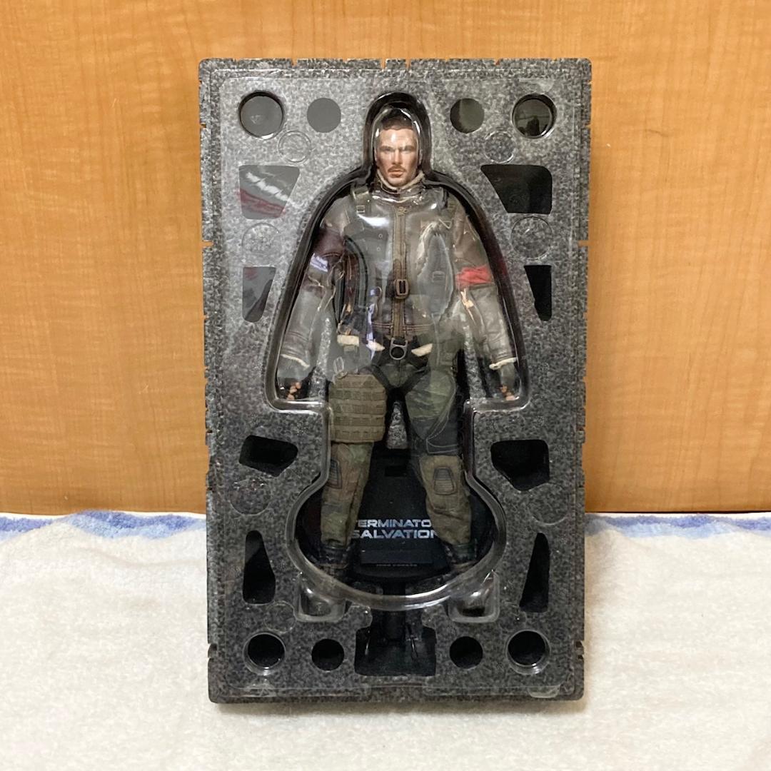 ムービー・マスターピース ターミネーター4 ジョン・コナー 1/6 フィギュア