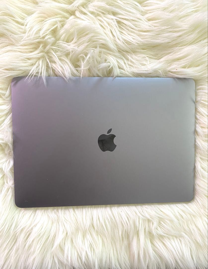 【ジャンク】MacBook Pro 13インチ　Touch Bar搭載1T