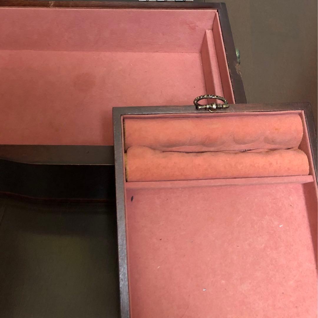 イギリス　アンティーク　ジュエリーボックス　小物入れ　ヴィンテージ　ベルベット