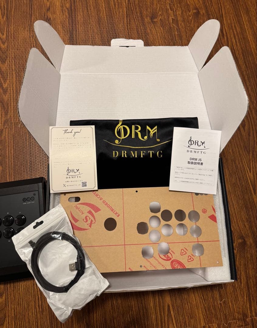 DRM JS アケコン ほぼ新品 天板アクリル付