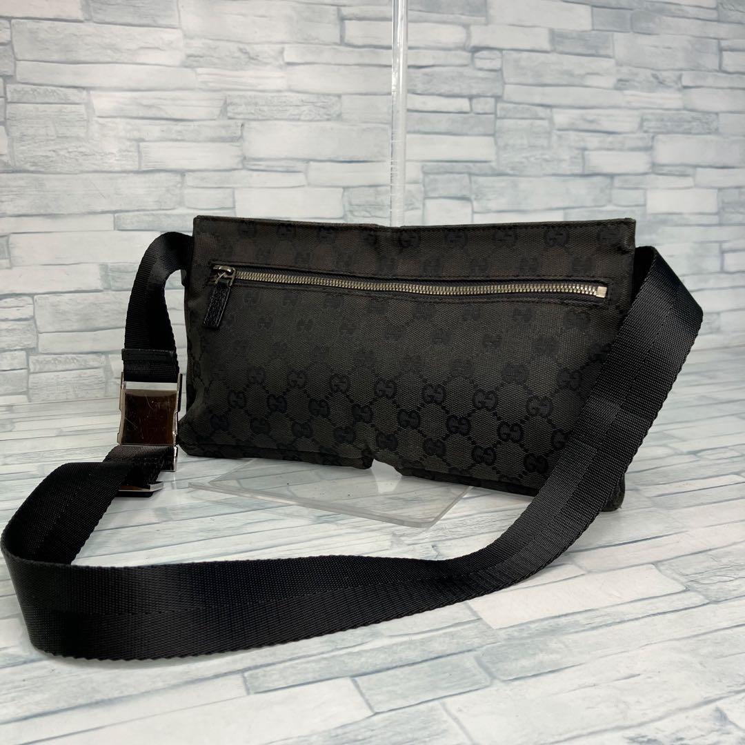 美品　140 GUCCI グッチ　ボディバッグ　ウエストバッグ　GG柄