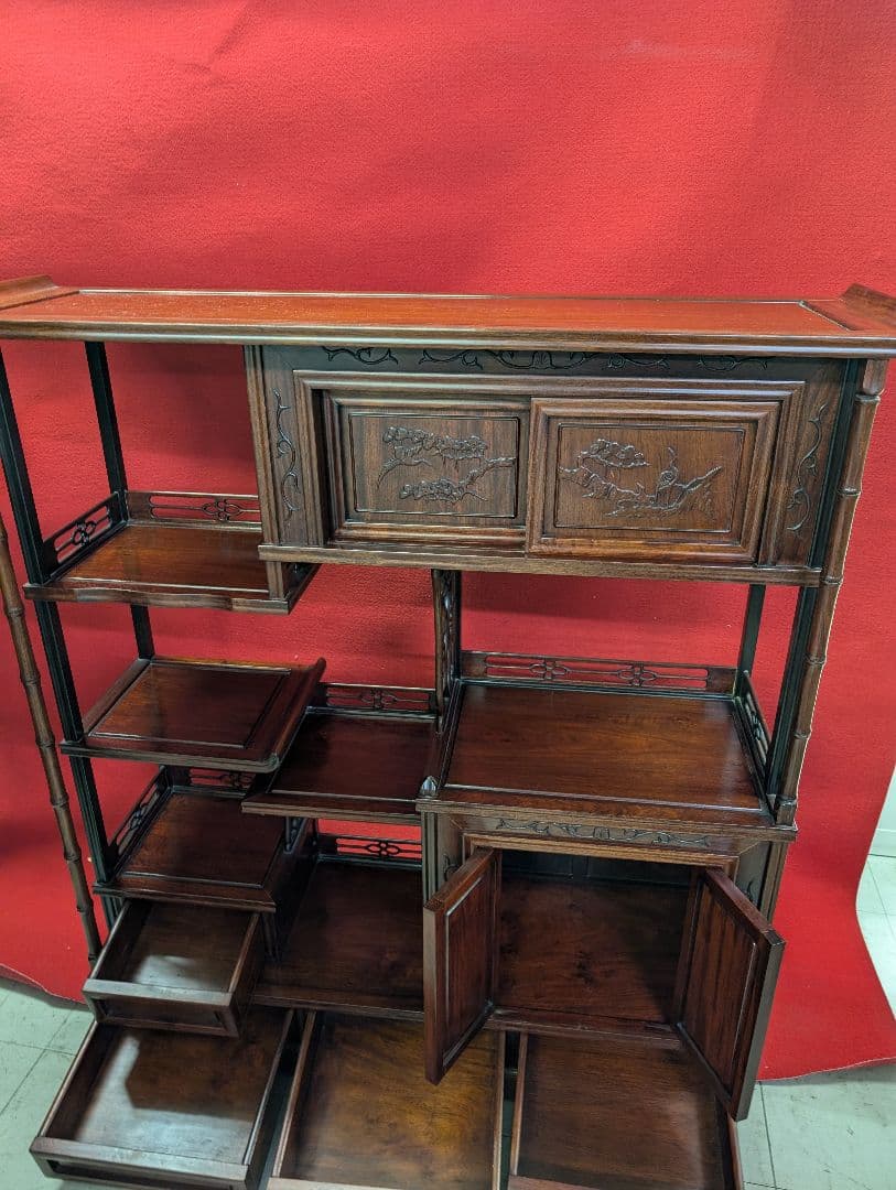 唐木 無垢材 高級 茶棚 花梨 茶箪笥 違い棚 総花梨 飾り棚 竹柄 花鳥彫刻