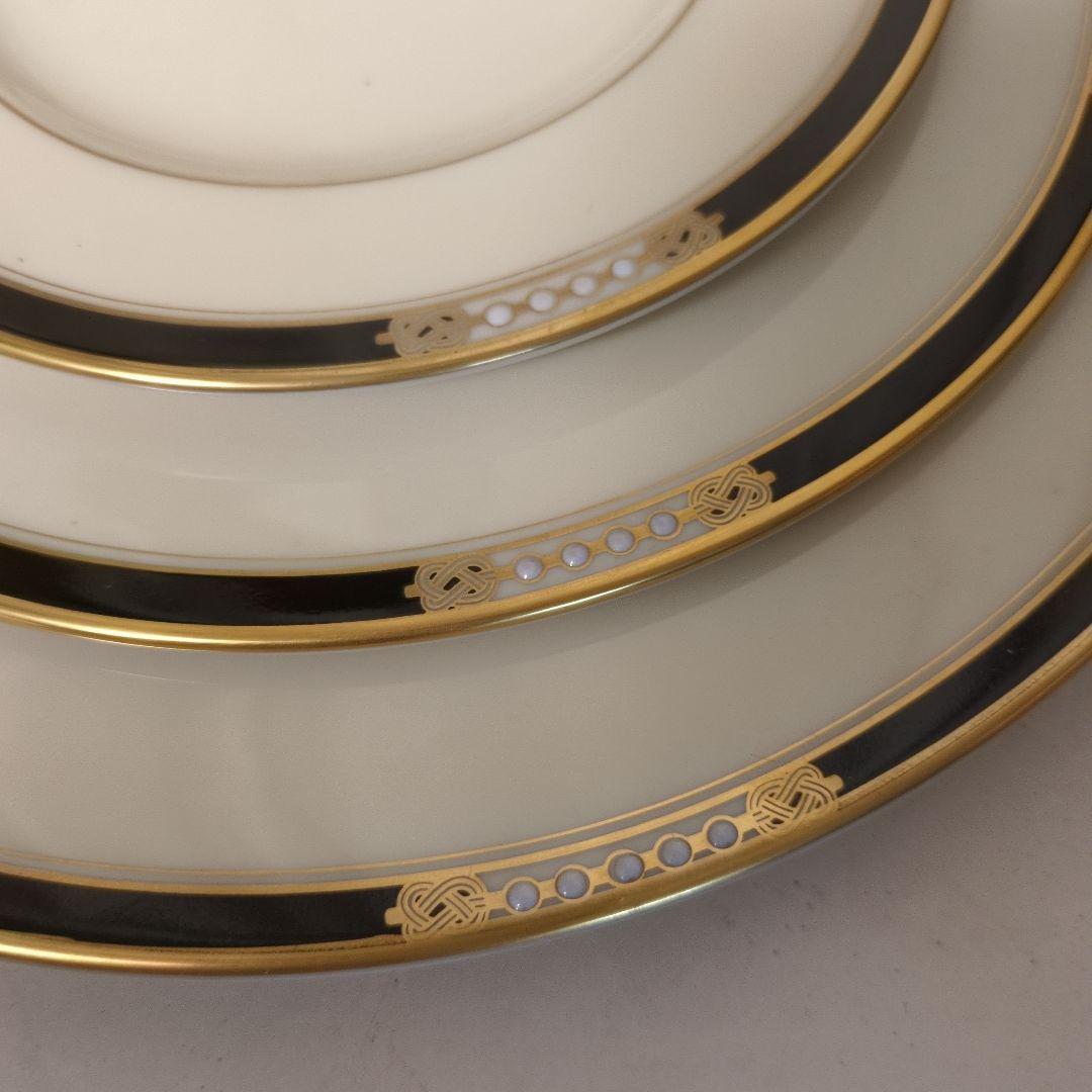 レノックス　ディナー皿、中皿、パン皿セット4セットずつ計12枚（収納ケース付）