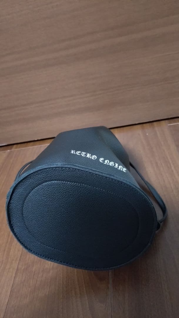 アダムスジャグラー　レトロエンジン　レザー　パースバック　巾着