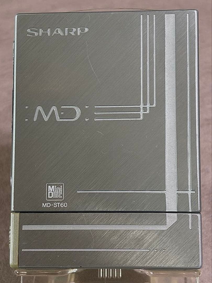 取引の少ない希少な商品❗️ シャープ　MDヘッドホンプレーヤー MD-ST60-G
