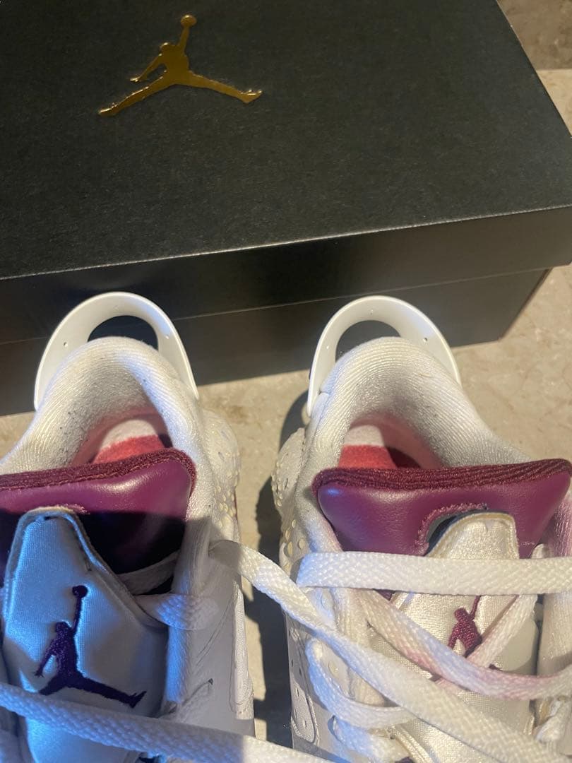 Jordan エア ジョーダン 6 ホワイト/バーガンディ