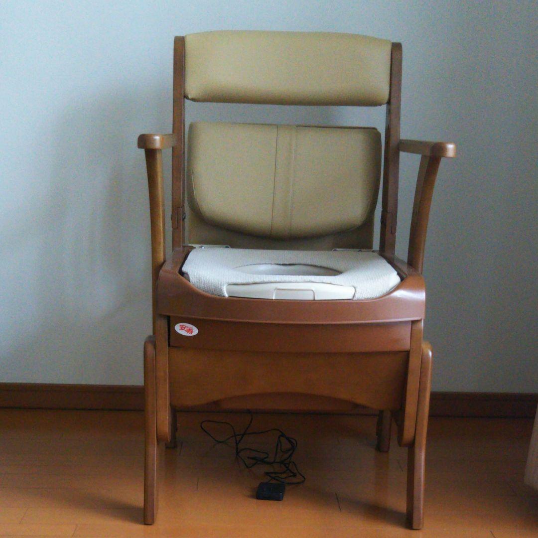 ポータブルトイレ   付属品付き