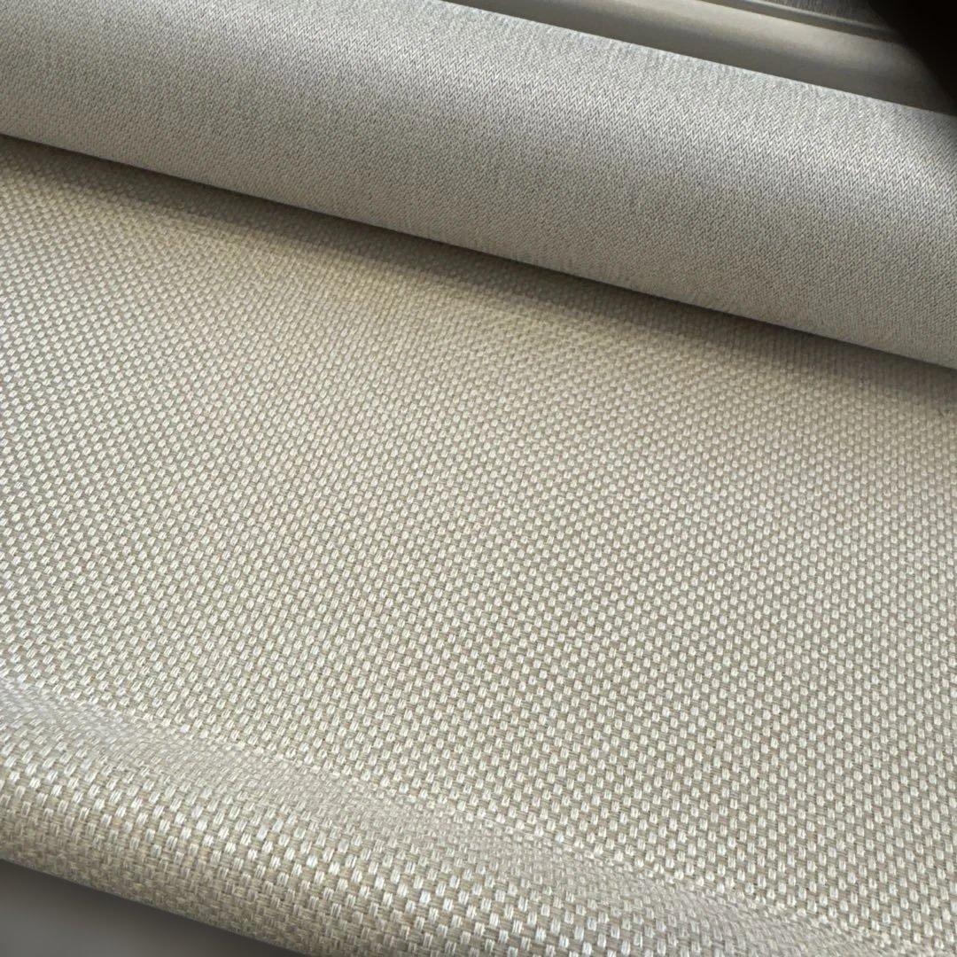 【新品・未使用】TOSO 遮光ロールスクリーン ベージュ