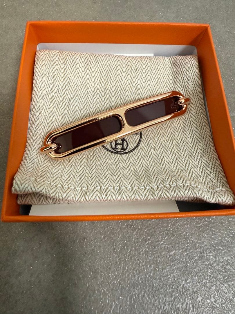 新品　エルメス　バレッタ　ルリ