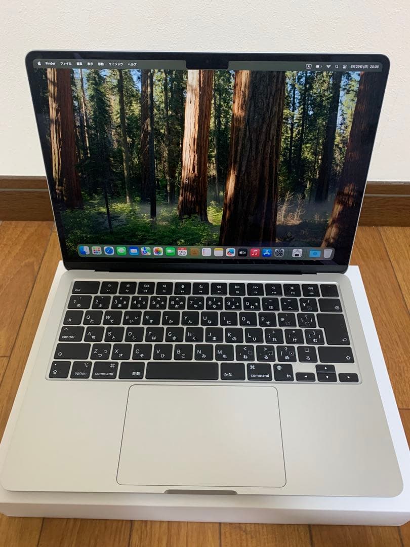 MacBook Air 2022 Apple M2チップ13 インチ