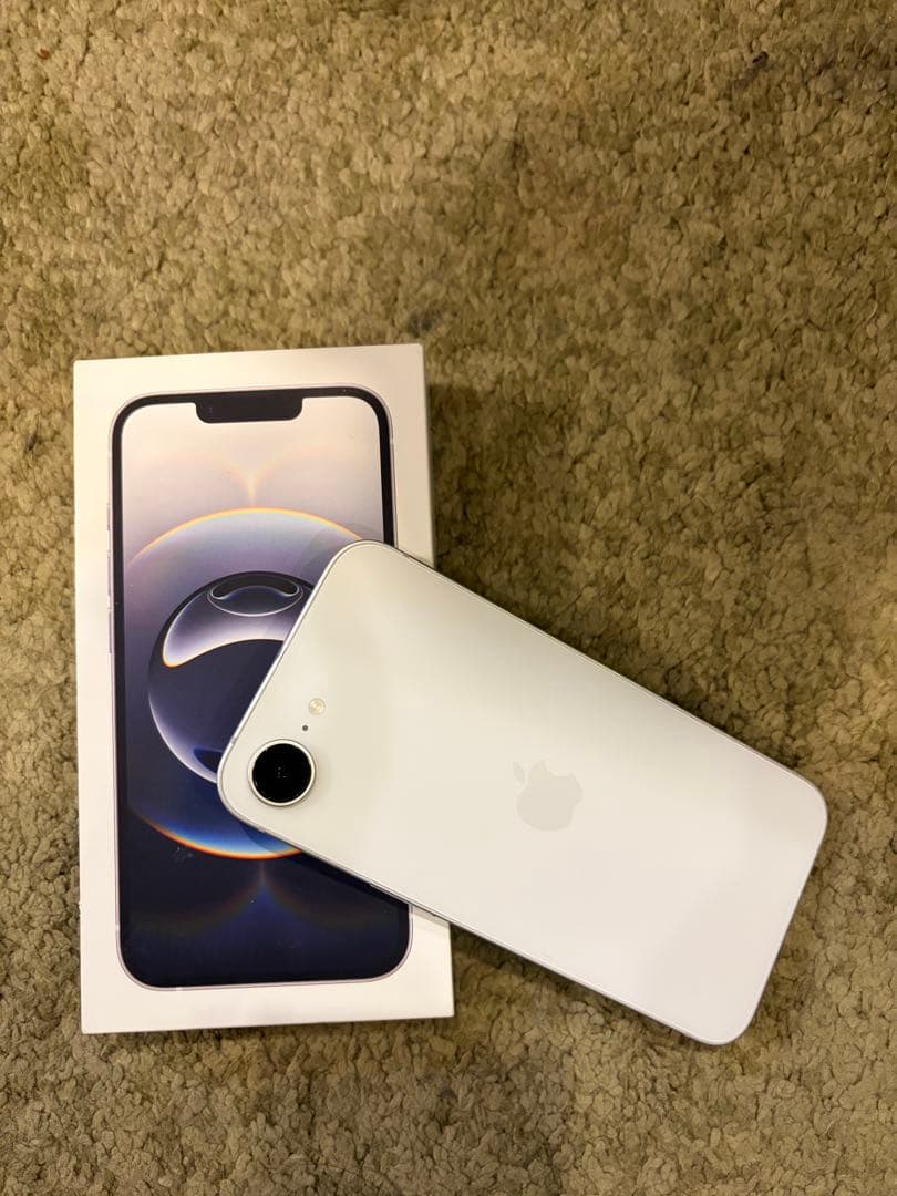 iPhone16e 128GB ホワイト SIMフリー