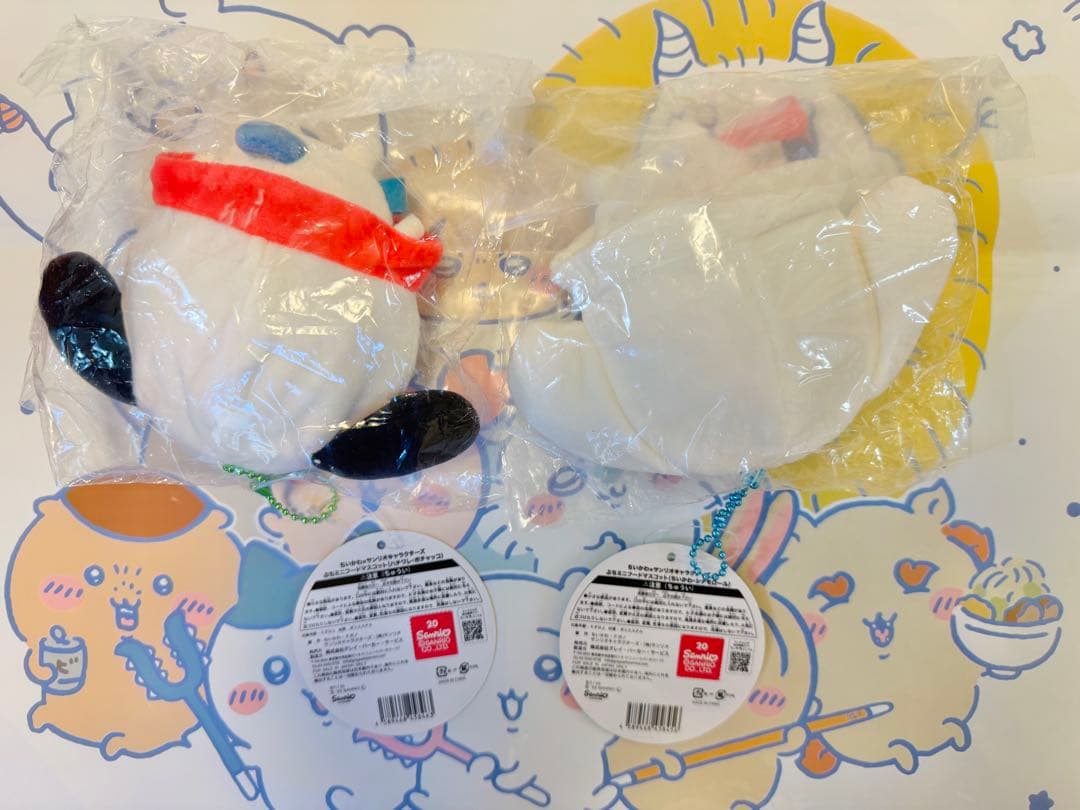 ちいかわ　サンリオキャラクターズ プチミニフードマスコット 2体セット　初回生産