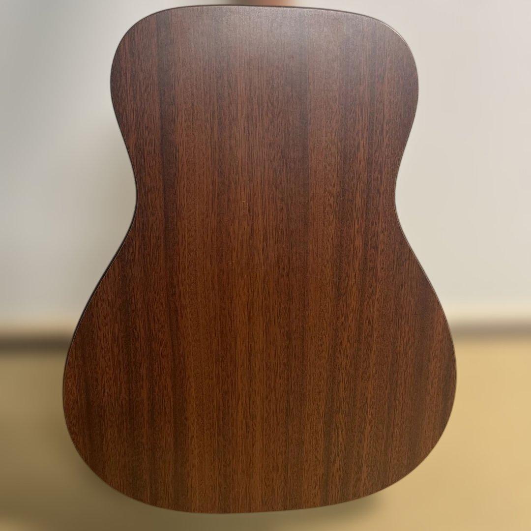 新品弦Little Martin LXM リトルマーチン　トラベルギター　アコギ