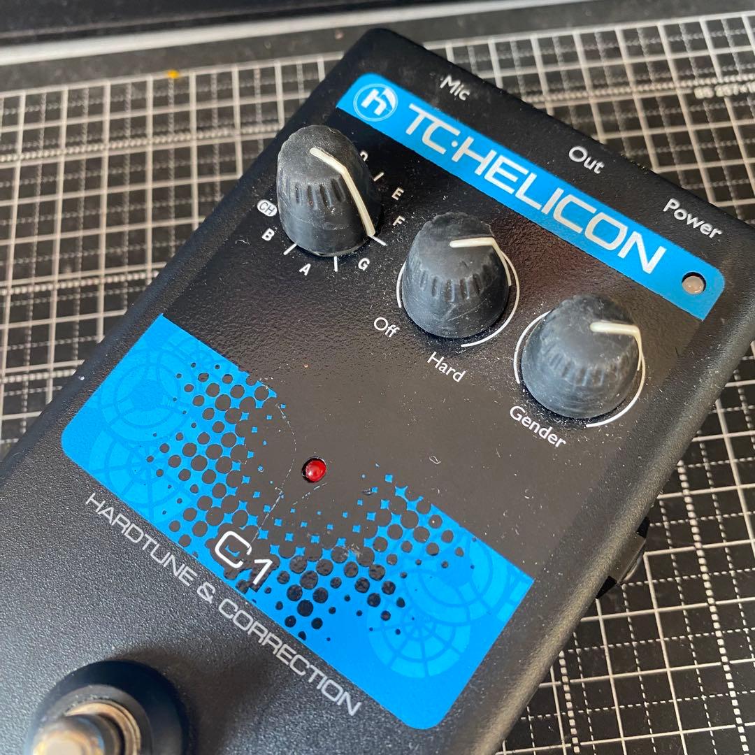 TC-HELICON Voicetone C1ボーカルエフェクターオートチューン