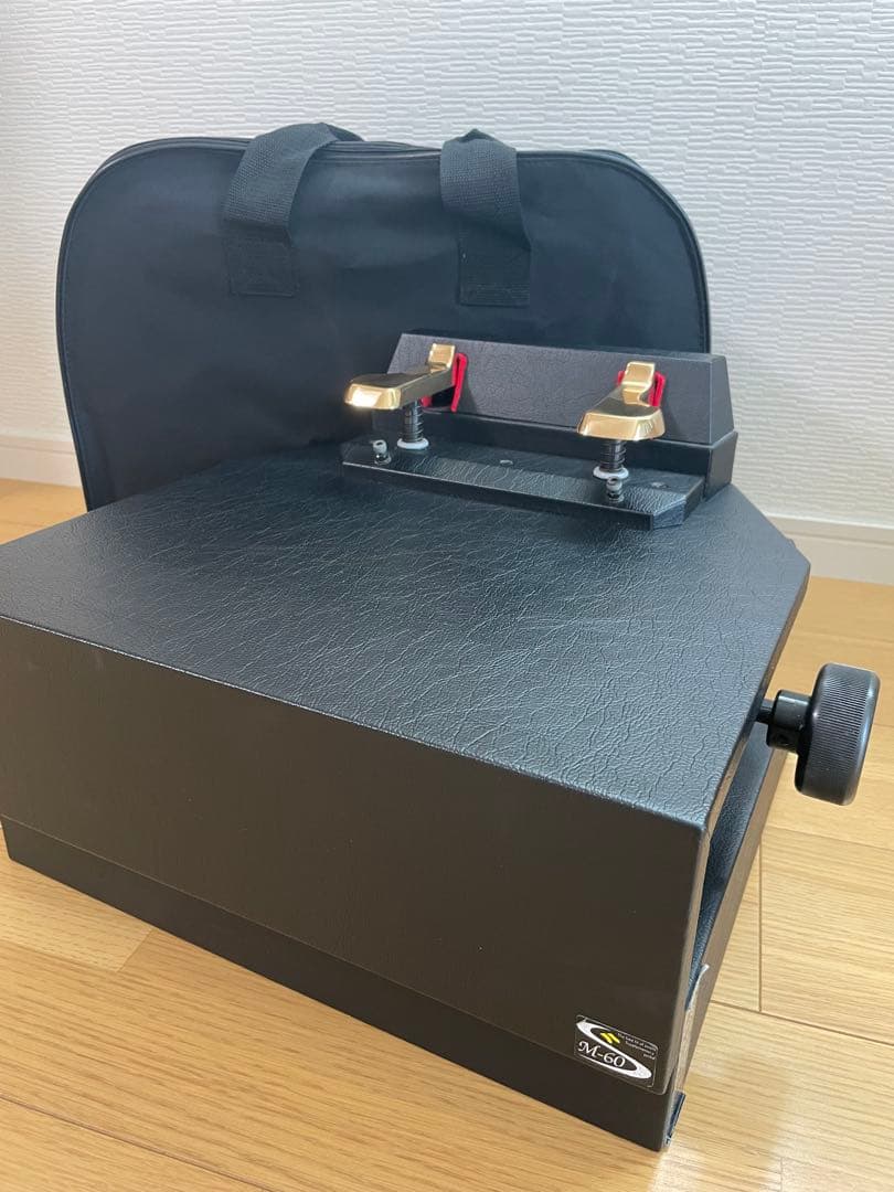 ピアノ　足台　持ち運び用バック付き　 M-60 sペダル機構付き