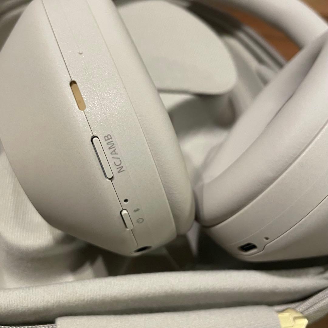 新品未使用 SONY WH-1000XM5ワイヤレスヘッドホン プラチナシルバー