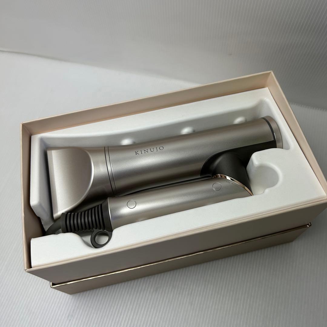 KINUIO ドライヤー HW001｜美品｜速乾＆マイナスイオン｜ヘアケア