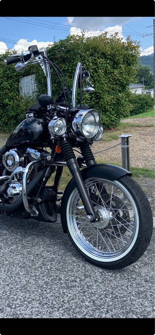 激安美品　ダイナ　ハーレー　スポークホイール ホワイトウォールタイヤ　19インチ