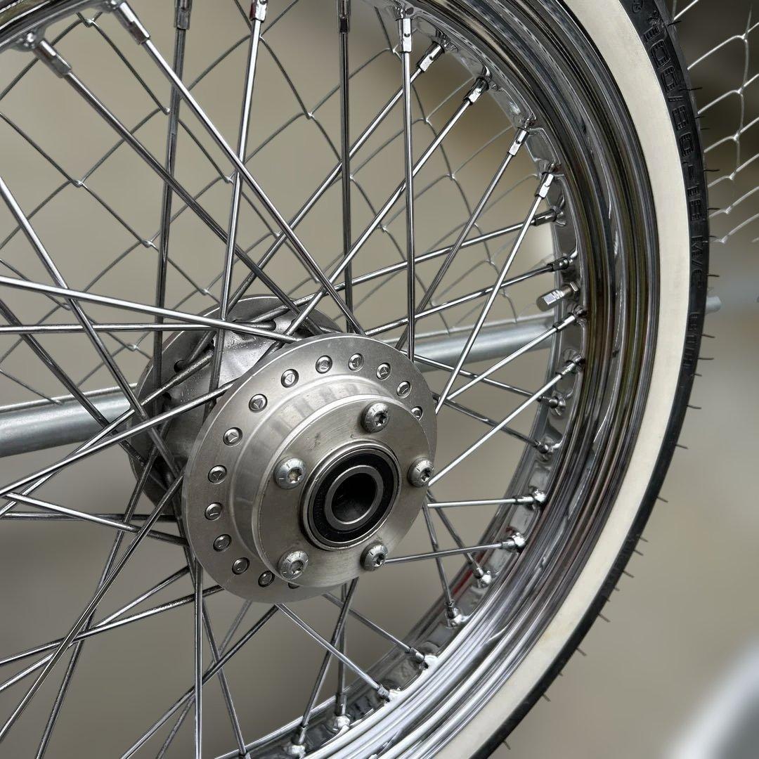 激安美品　ダイナ　ハーレー　スポークホイール ホワイトウォールタイヤ　19インチ