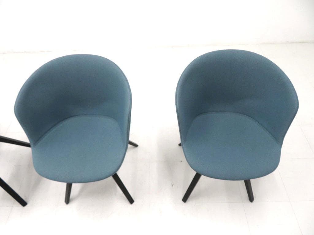 展示品　ヴェネルボ　モダン　ダイニングチェア　4脚セット　イス　チェア