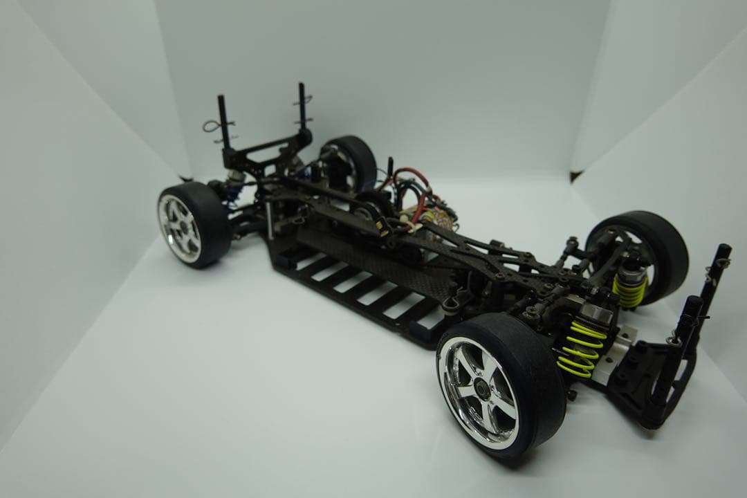 N*i様 TAMIYA 旧車　シャーシ　当時物　ラジコン　車