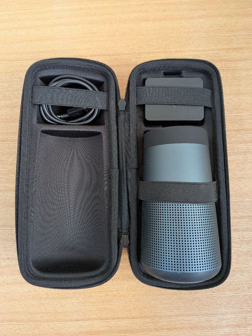 Bose SoundLink Revolve 専用ケース＆充電器セット