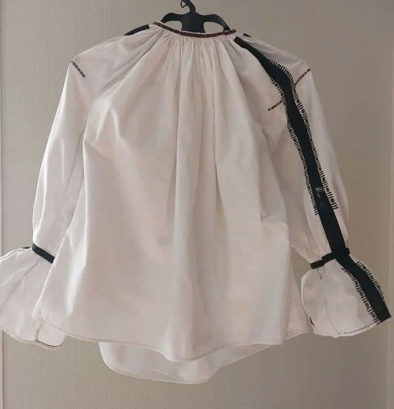 よ*お様 ルーマニア刺繍❀ヴィンテージブラウス