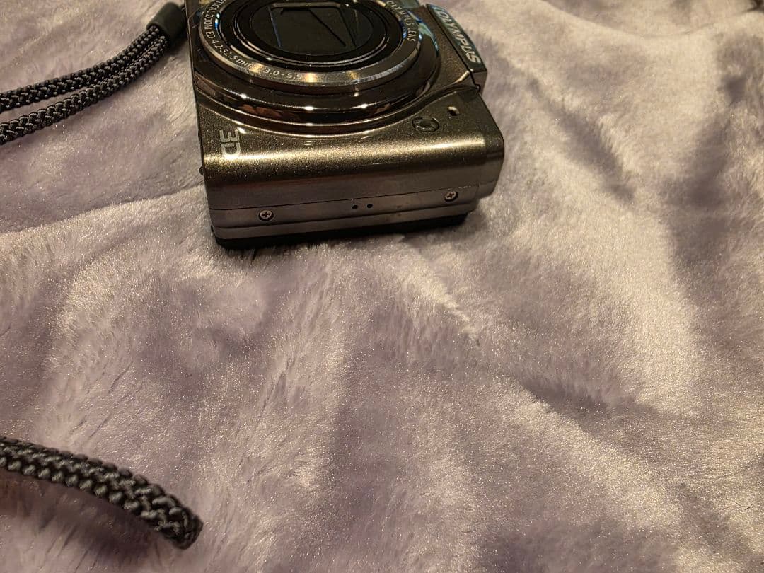 デジタルカメラ OLYMPUS SZ-20