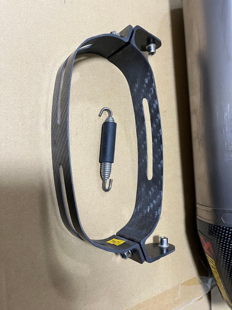 アクラポビッチAKRAPOVIC CBR600RR スリップオンマフラーe1仕様