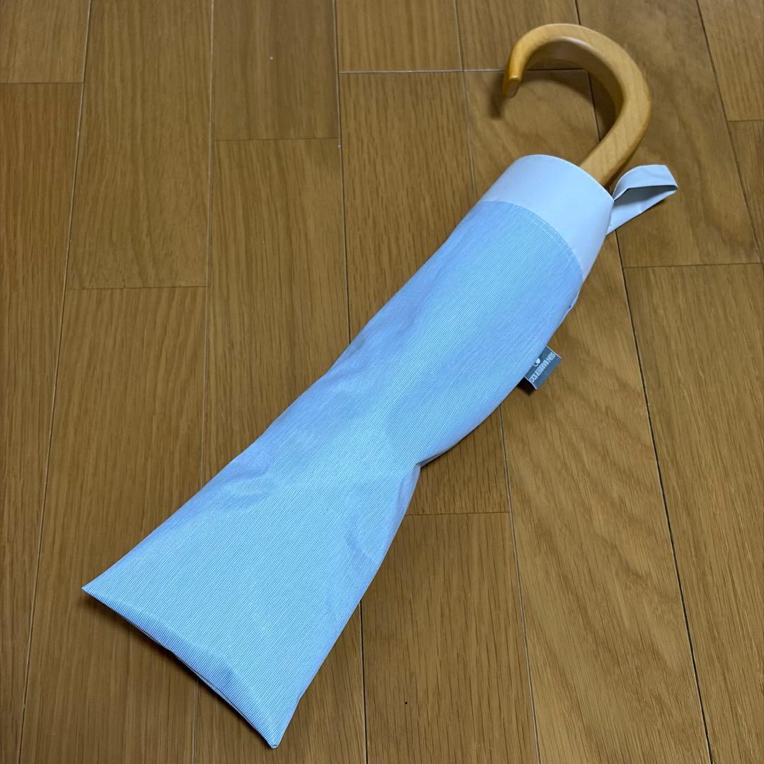 サンバリア100折りたたみ日傘　2段折　コンビmokuブルー