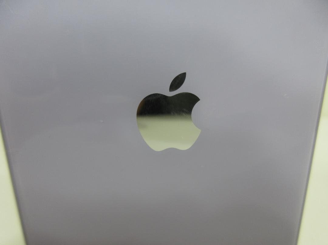 0716Z iPhone11 64GB MWLX2J/A simロック カード無