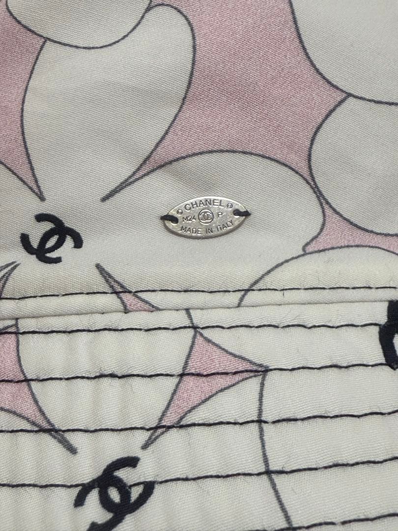 ネコ【新品・未使用】CHANEL　バケットハット　リバーシブル